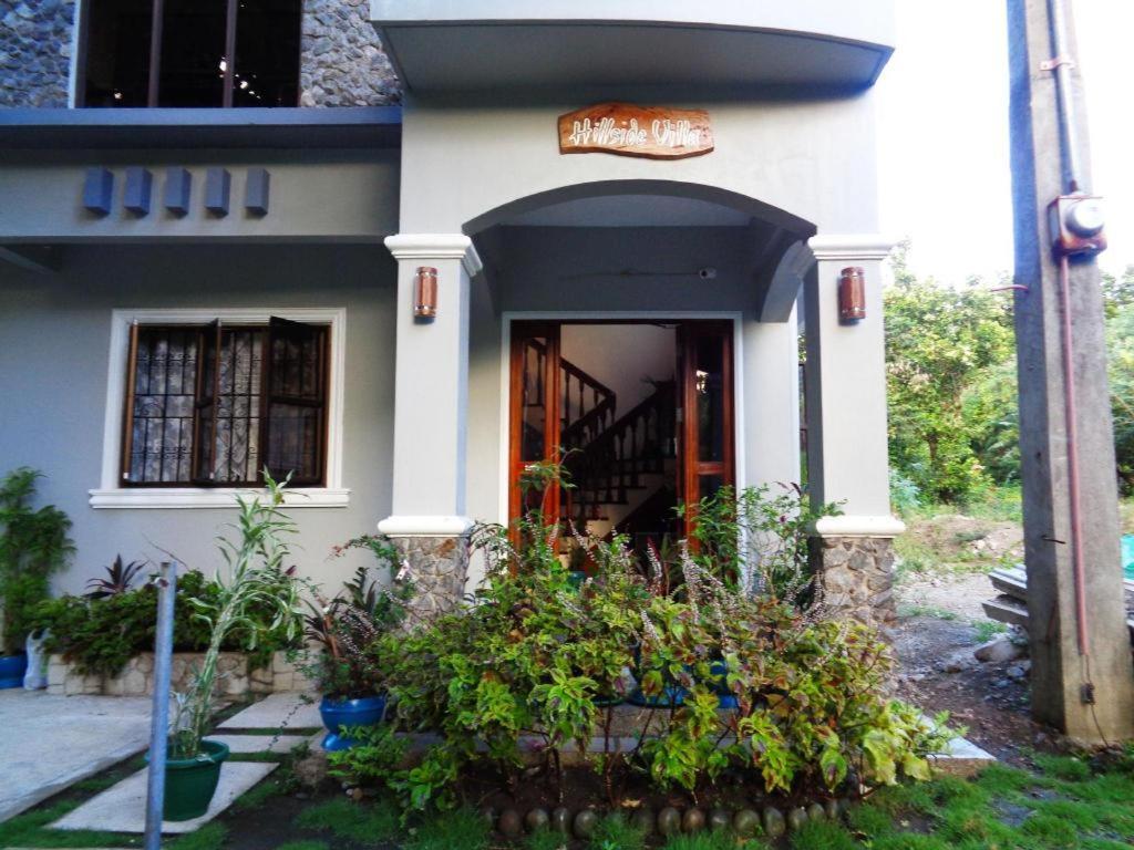 Hillside Villa Basco Bagian luar foto